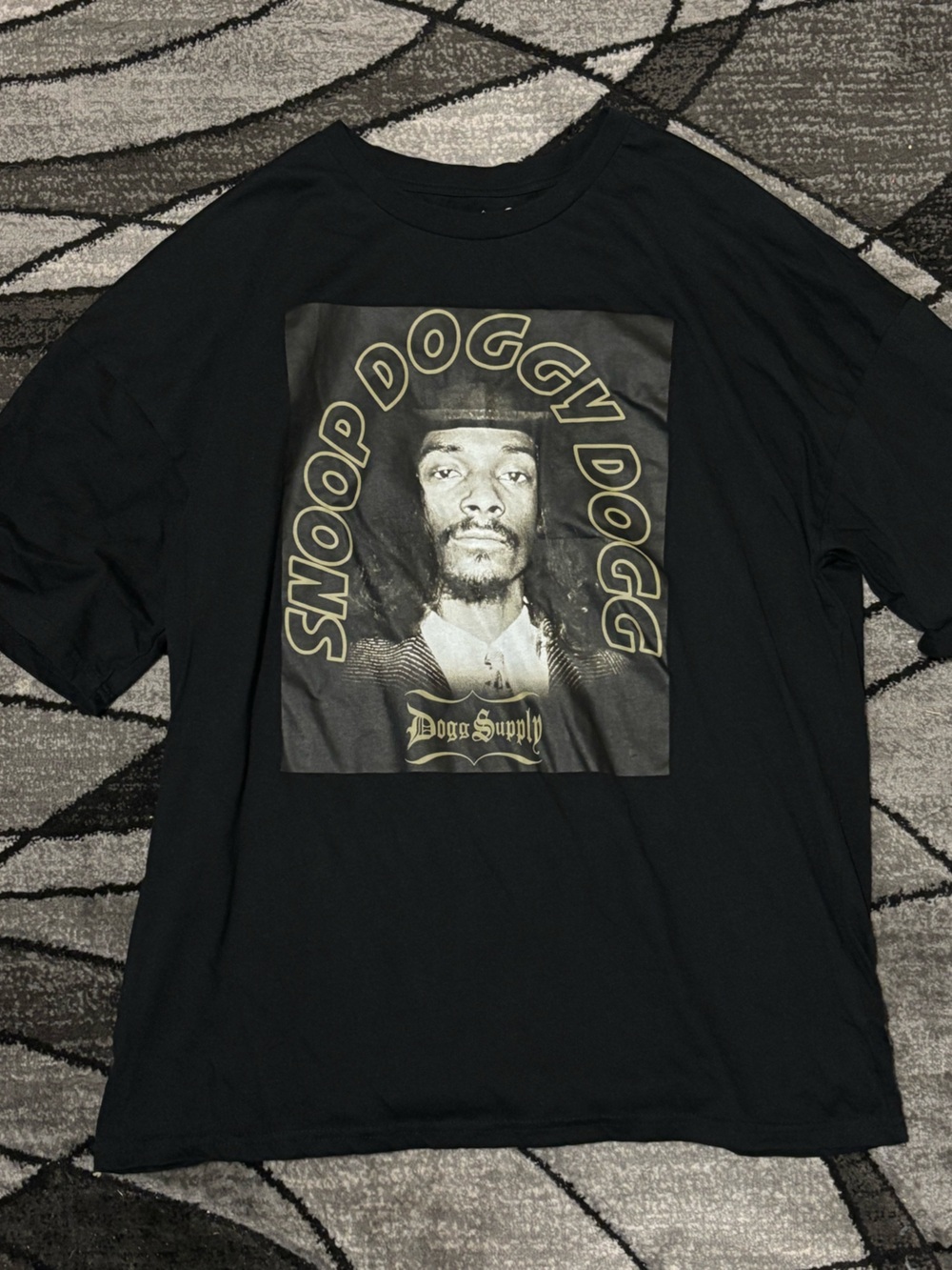 Snoop Doggy Dogg Black Graphic Tee - Dogg Supply